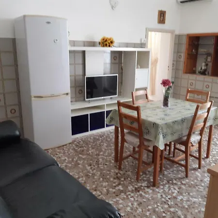 Alloggio Peroscia Apartment Monopoli